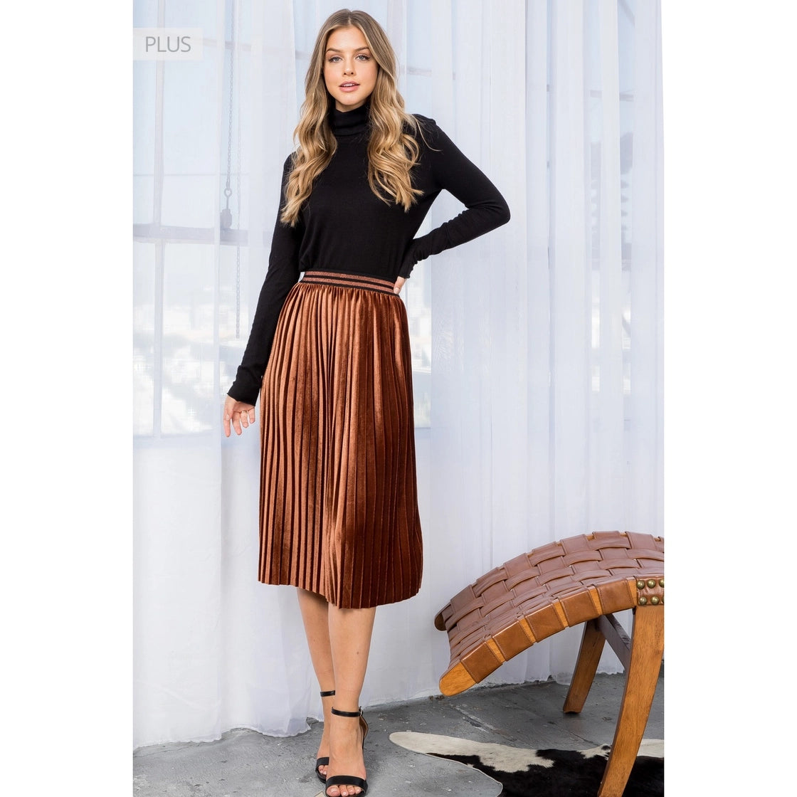 Velvet Pleated Skirt