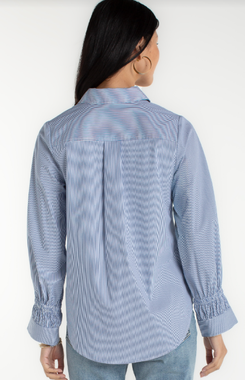 adjustable slv button front woven top blu/wht stripe