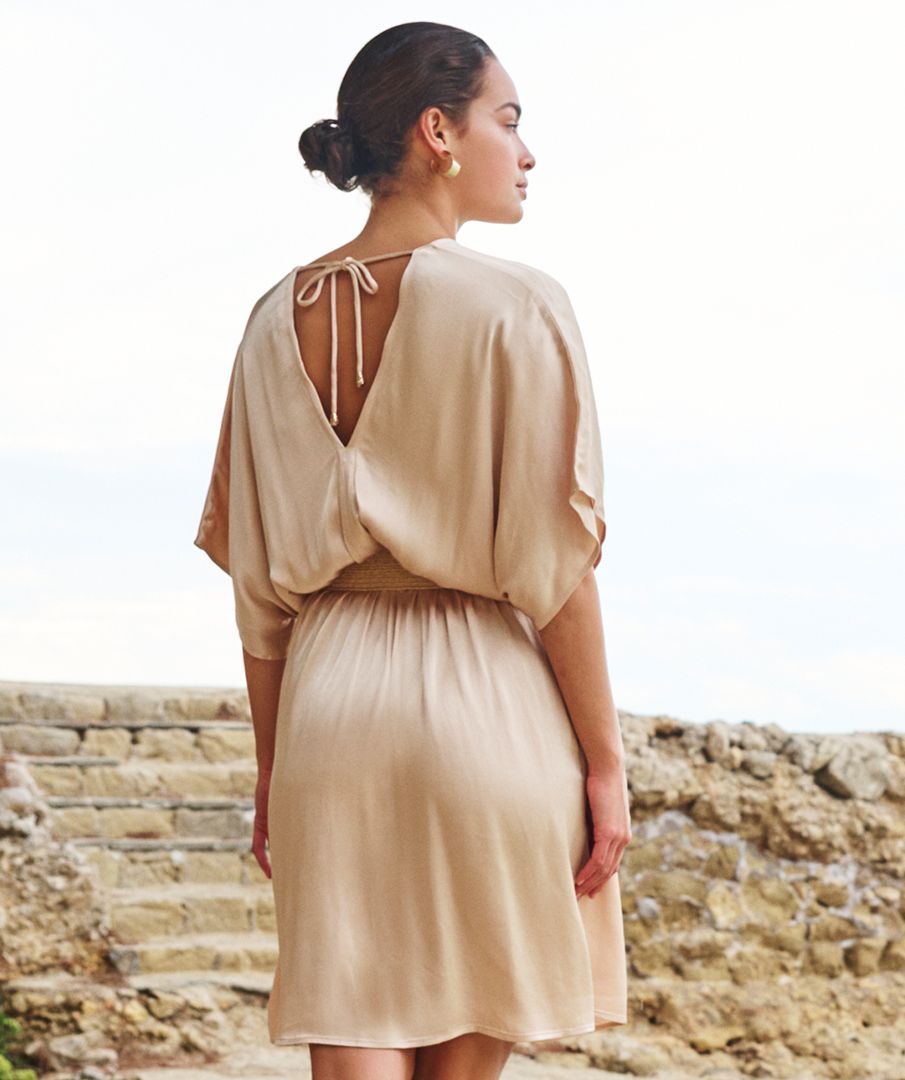 HS24.10200 Sateen Dress Vneck