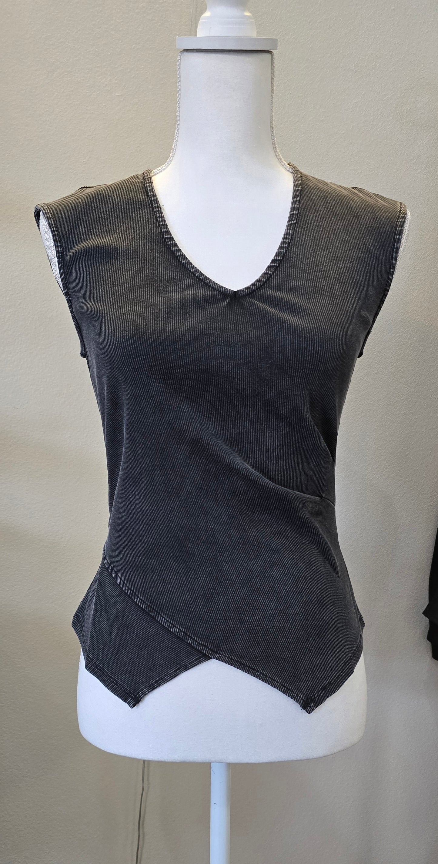 AK5042622 Washed Rib Knit Vest Top