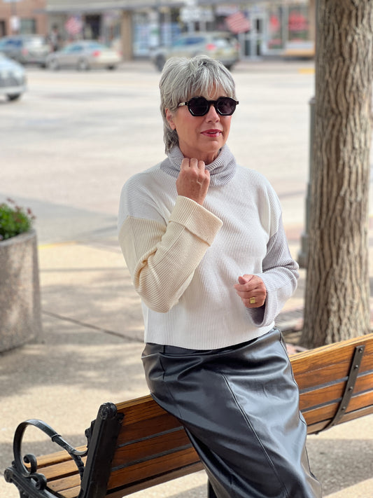 Tnk Colorblock Sweater