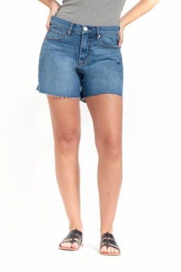 5" Loose Short w fray hem