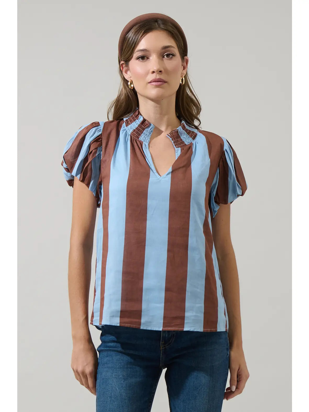 STT17668APA Evabelle Stripe Smocked Top