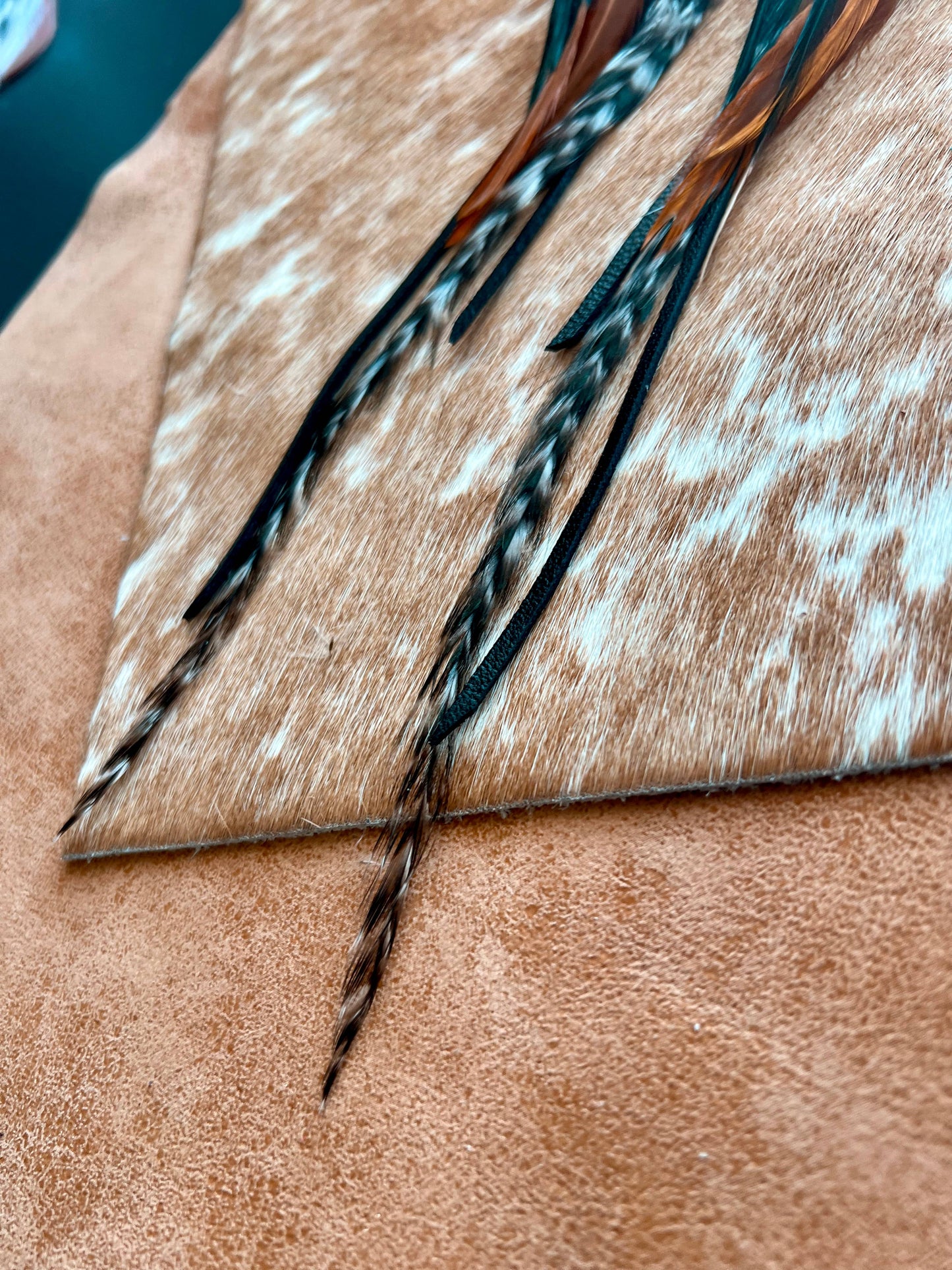 Fringed In Faith - Willow Creek Feather Earring