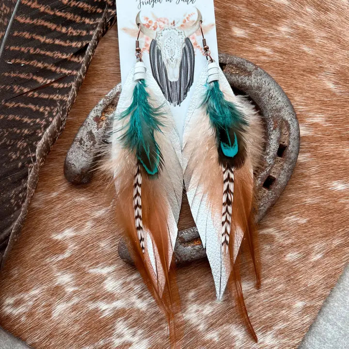 Kalispell Feather Earrings White