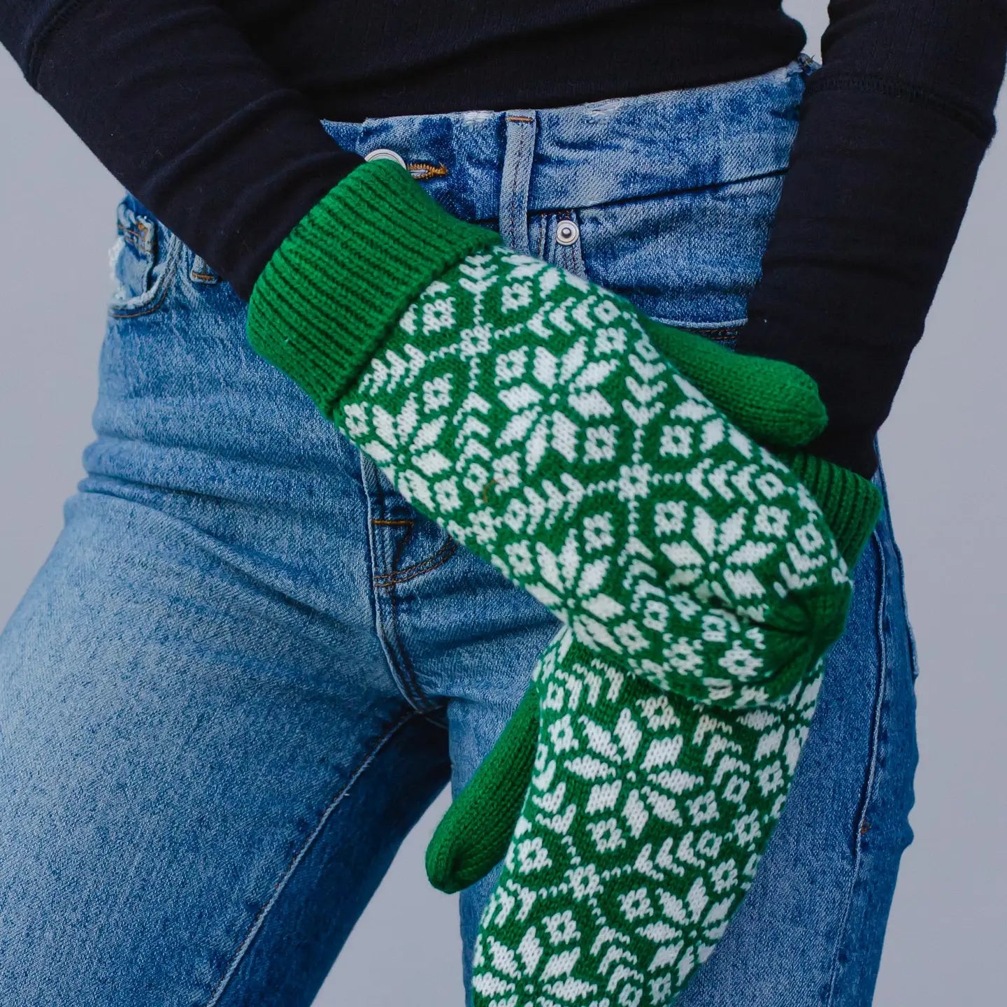 Patterned Mittens