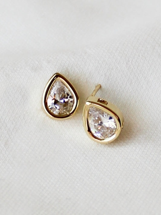 Bridget stud earring