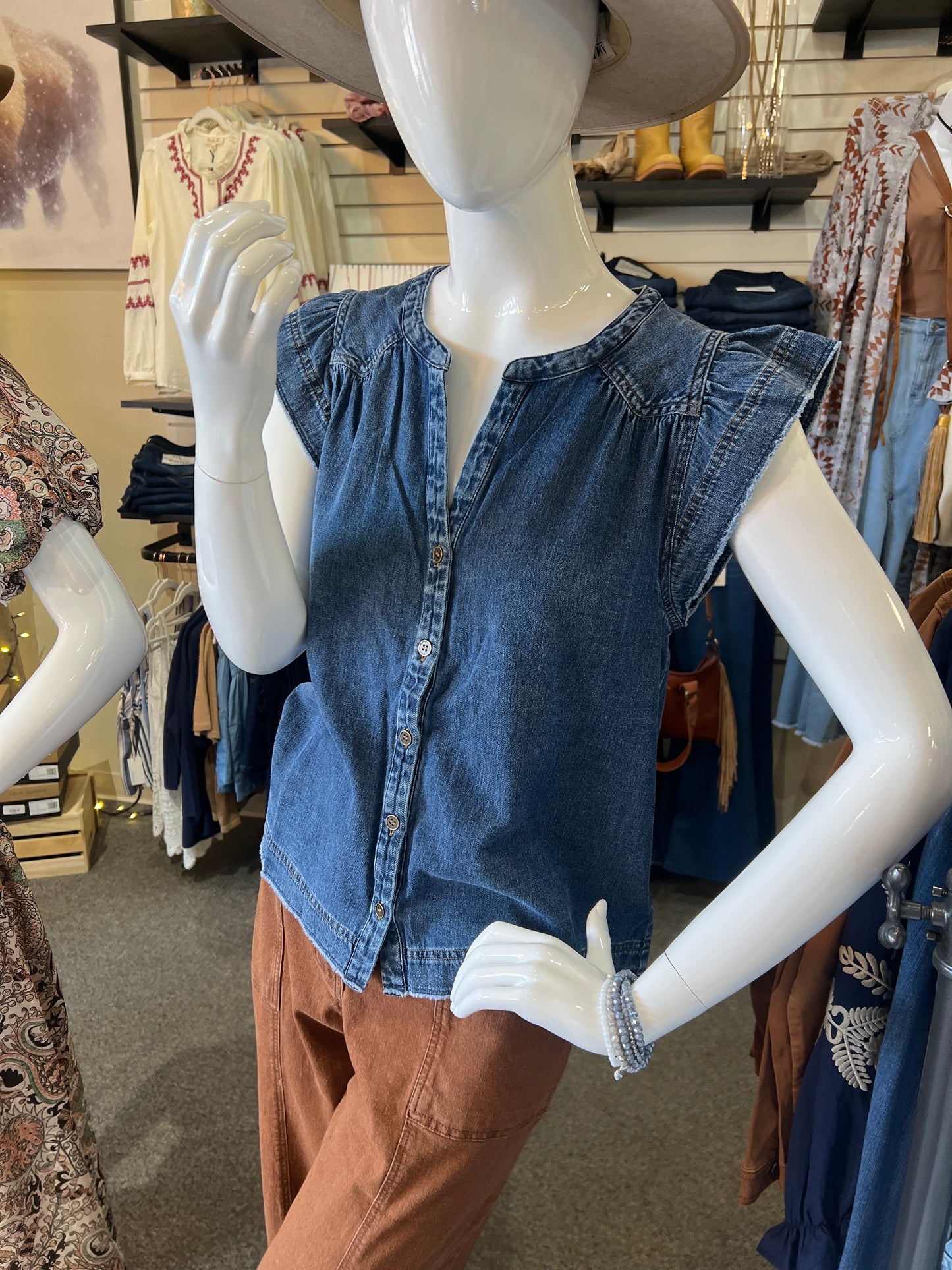 AW8353116 Raw Edge Denim Top