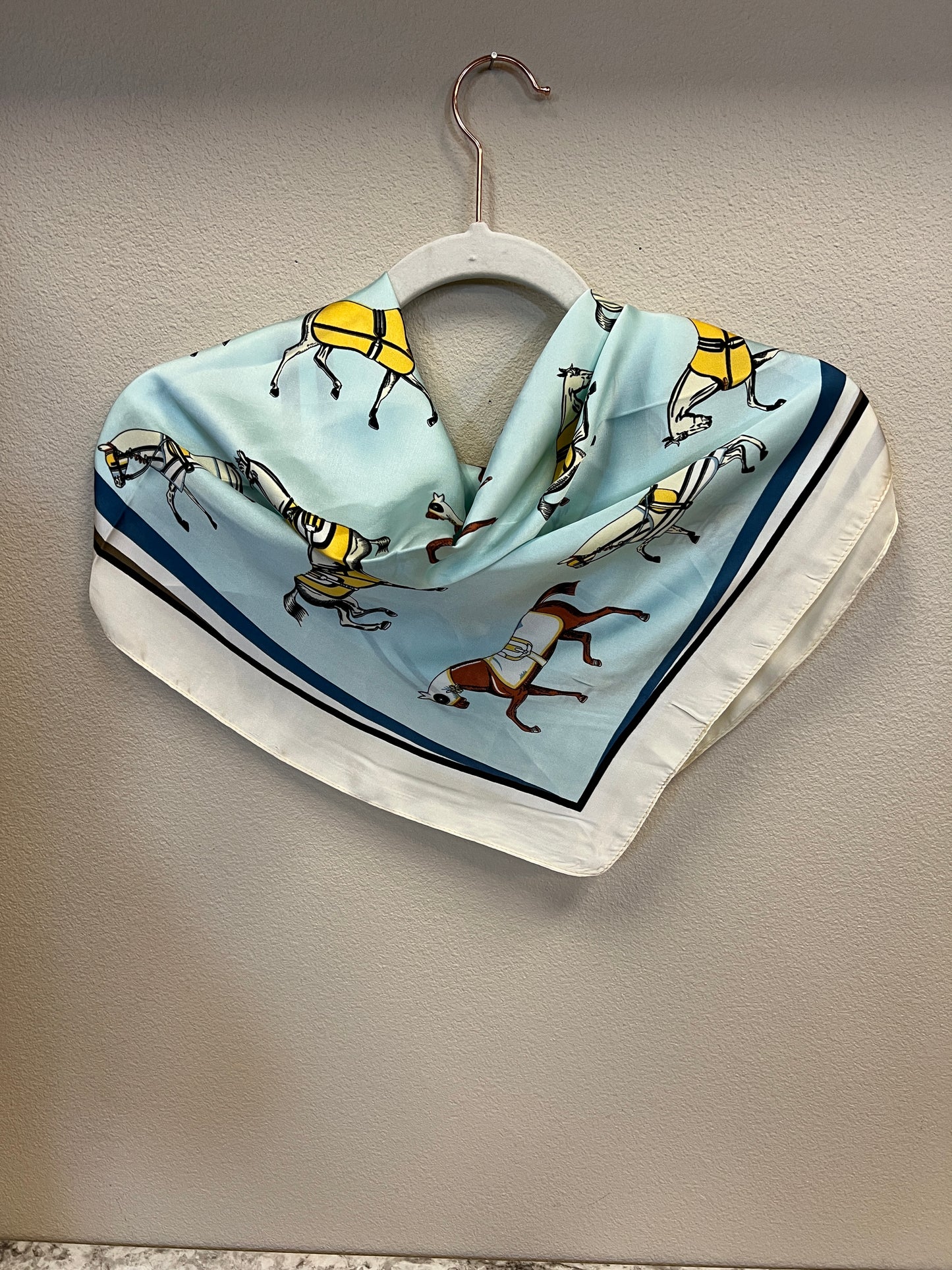 Wild Rag 28" lt blue w/horses