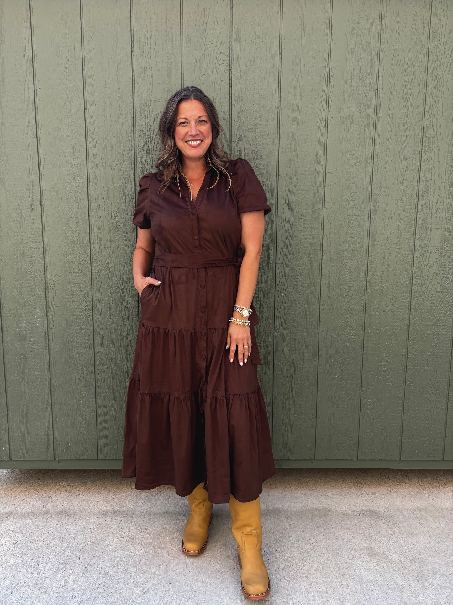 Elan Short Sleeve Tiered Midi Dress - Chocolate