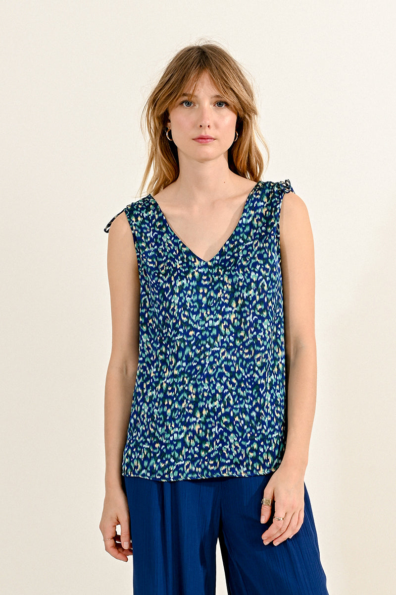 LA211DCP Vneck Print Tank Top Blue Oceane