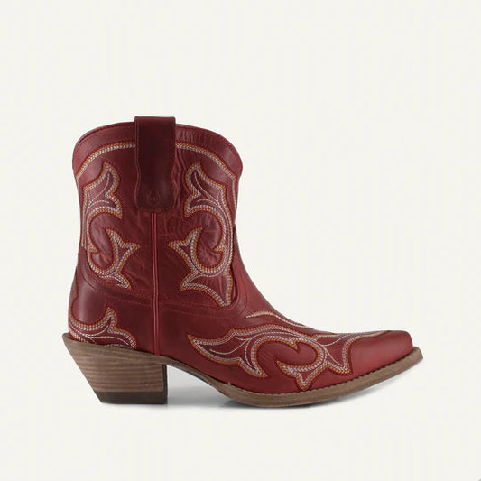 Regina Red-Boots