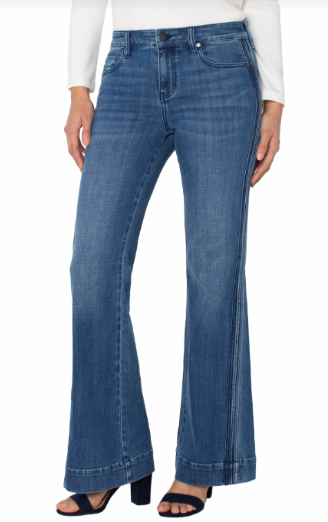 hannah flare w/ self trim 32" canyon road