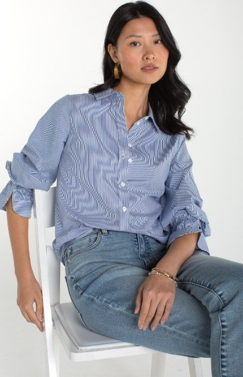 adjustable slv button front woven top blu/wht stripe