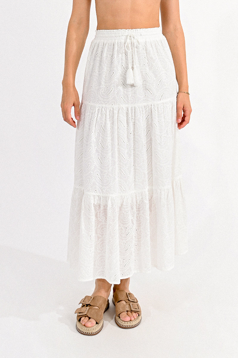 T1767CE LONG SKIRT IN ENGLISH LACE