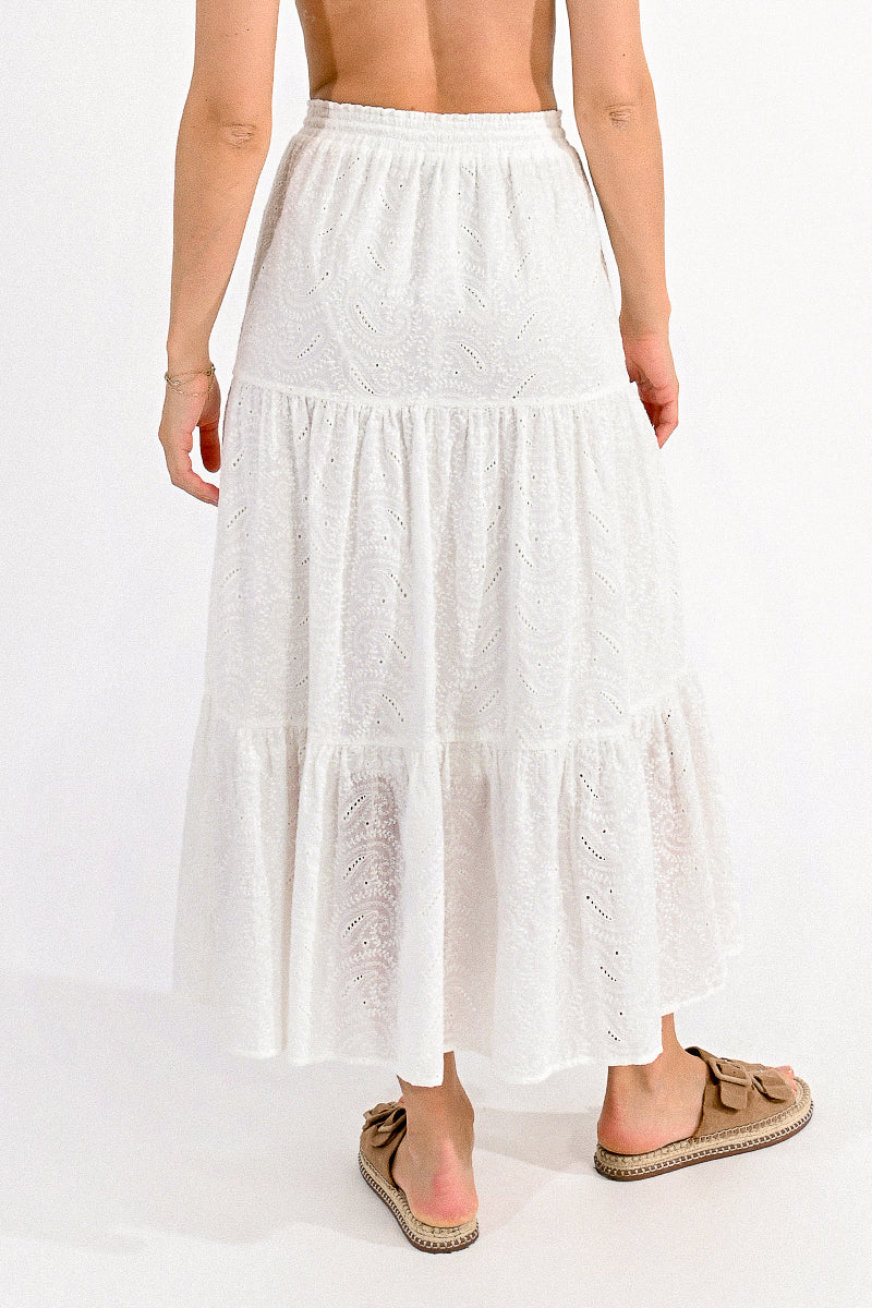 T1767CE LONG SKIRT IN ENGLISH LACE