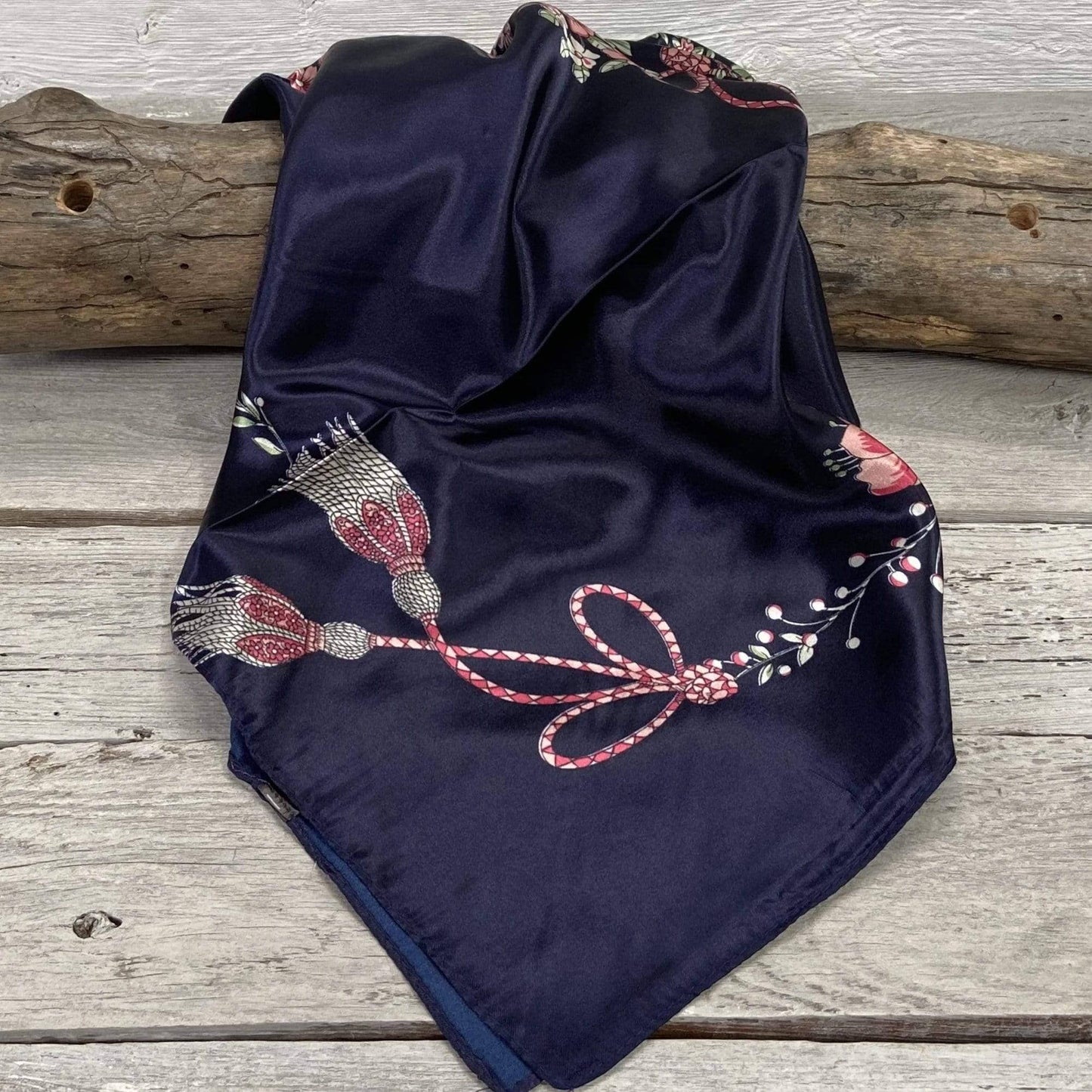 Rodeo Drive - 35X35" Rose Buds & Tassels Wild Rag/Scarf WR51