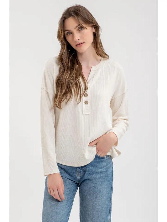 B4FT1066 Button Vneck LS Knit Cream