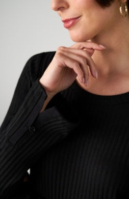 Long Sleeve Scoop Neck Knit Top