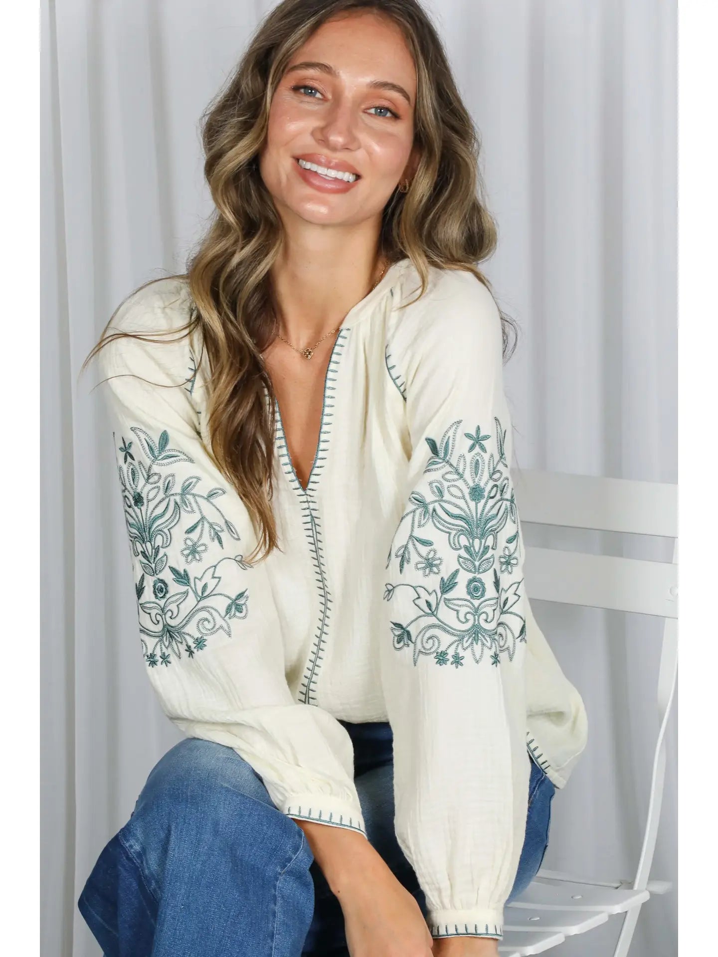 VT82859 Floral Embroidered Gauze Blouse