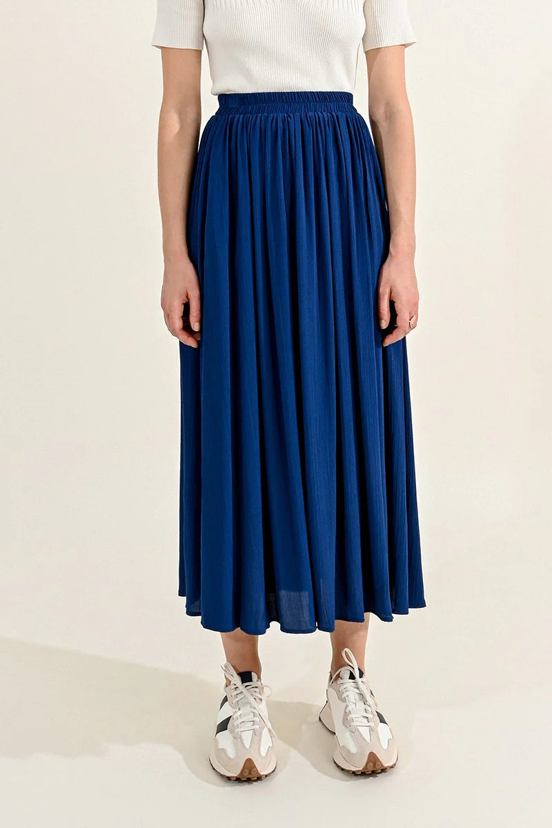 T1768ACP Crumpled Effect Midi Skirt Navy