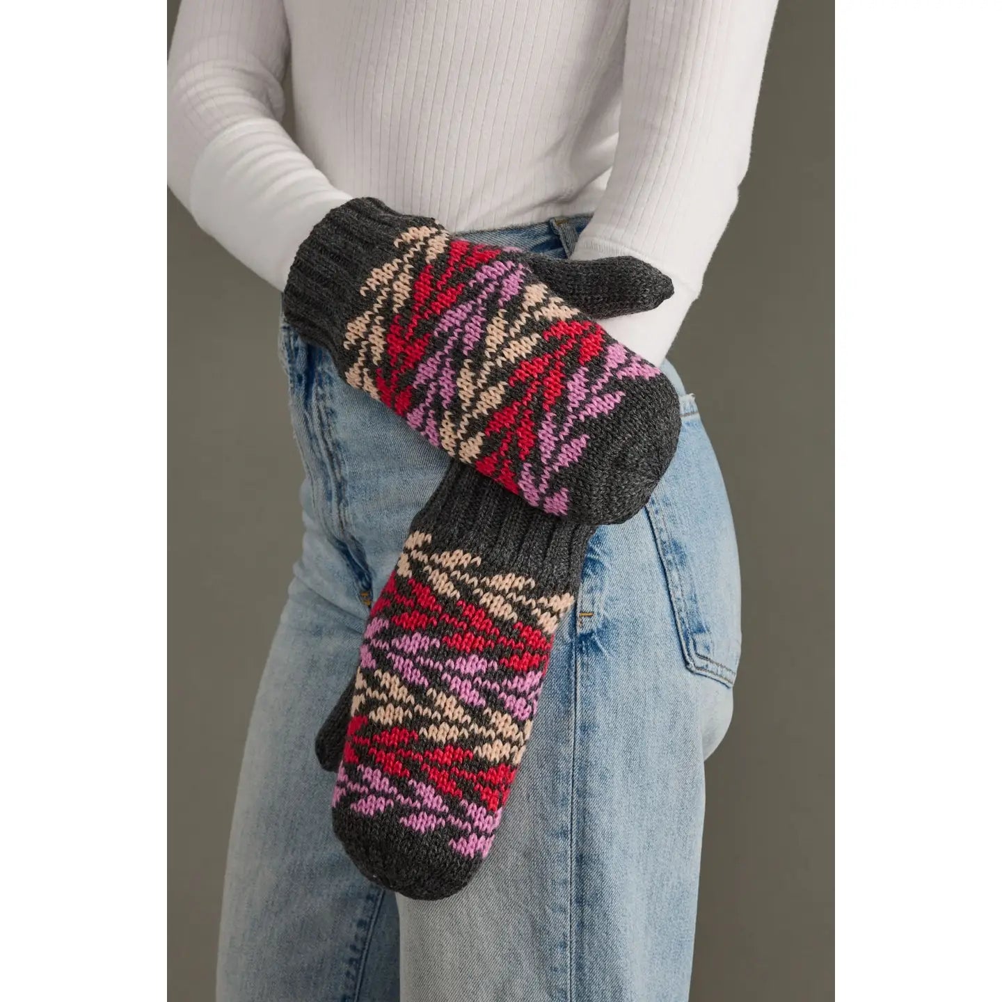 Patterned Mittens