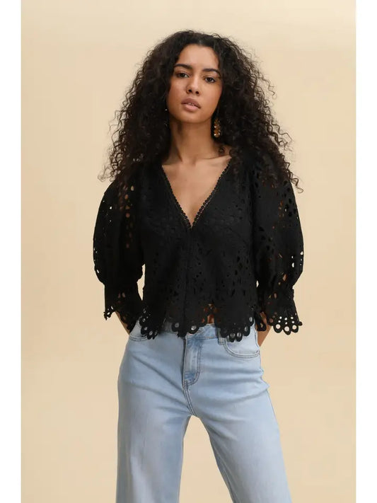 81010 Selena Guipure Lace Crop Blouse Black