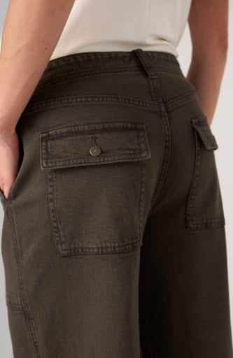 Utility Relaxed Straight 28" Inseam - mosswood