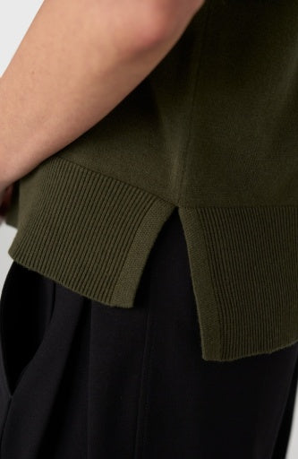 Short Sleeve Vneck Dolman Popover Sweater W Step Hem - hunter green