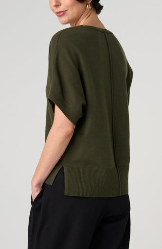 Short Sleeve Vneck Dolman Popover Sweater W Step Hem - hunter green