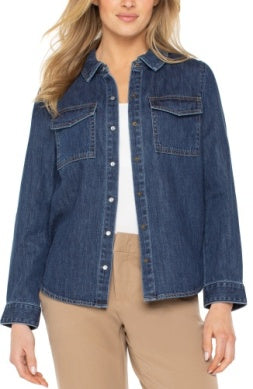 Shirt with pockets