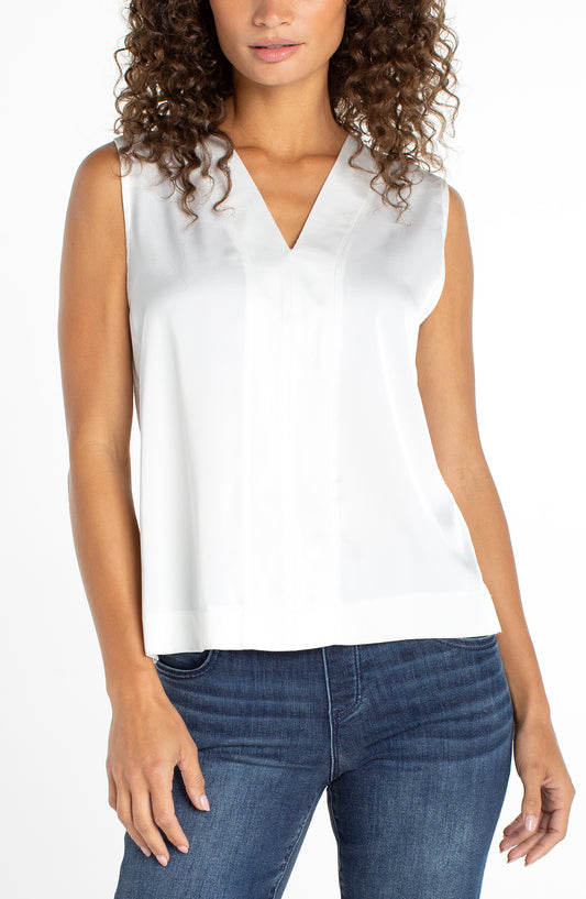 Slvs V-Neck Knit to Woven