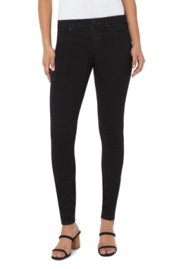 Abby Skinny 30in Black Rinse